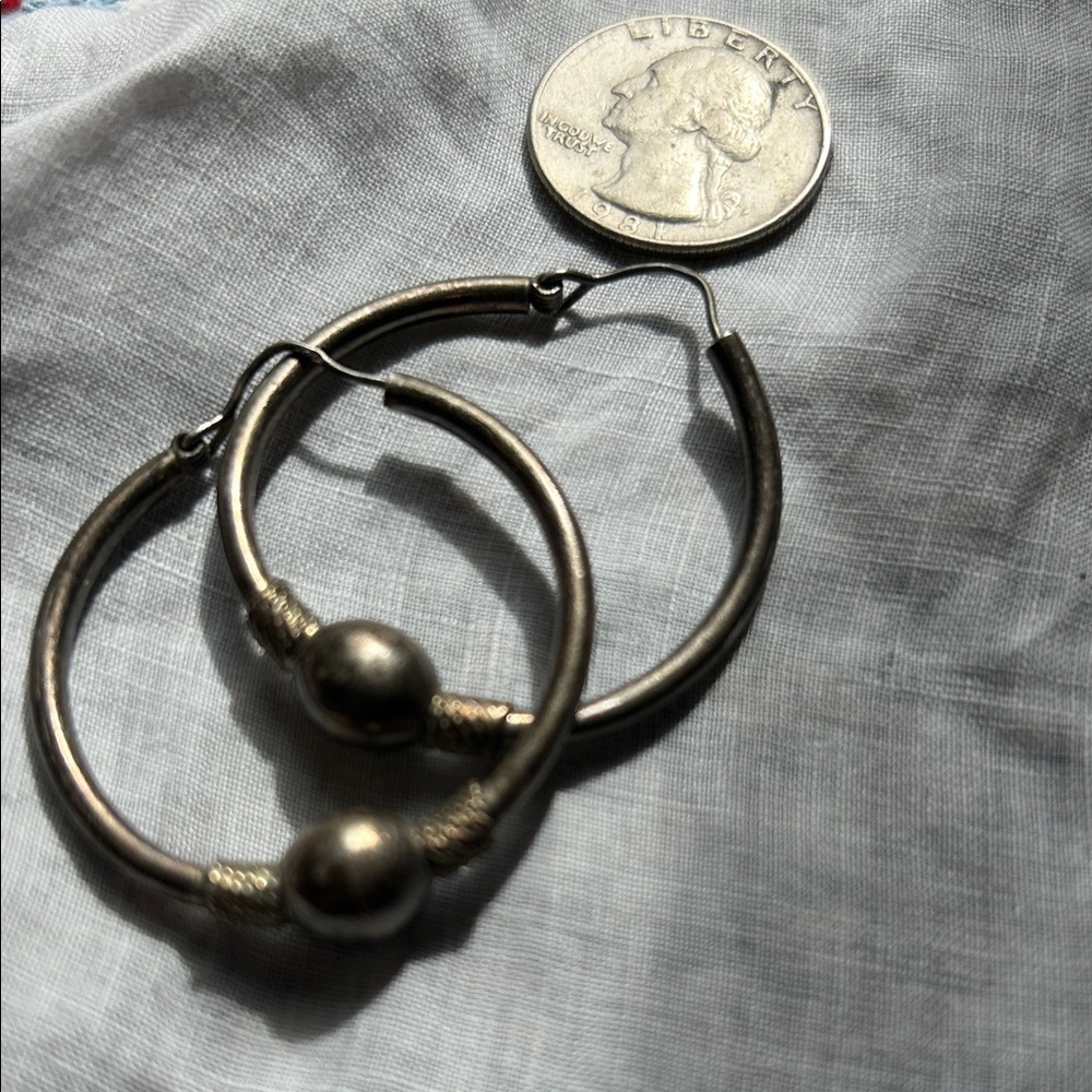 Elegant silver tarnished Hoop Earrings